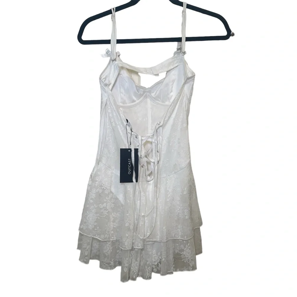 Outcast Clothing Dylan Mini Dress in White Lace - Picture 2 of 6